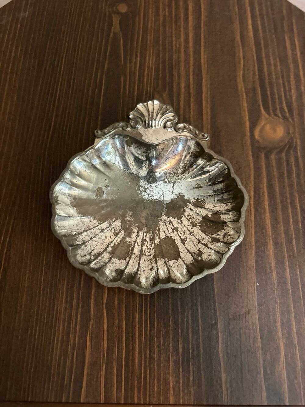 Vintage Silver Plated Shell Shaped Trinket/Candy/Jewelry Tray